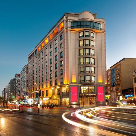 ホテル ラマダ プラザ バイ ウィンダム イスタンブール シティ センター エクステリア 写真 Hilton Athens